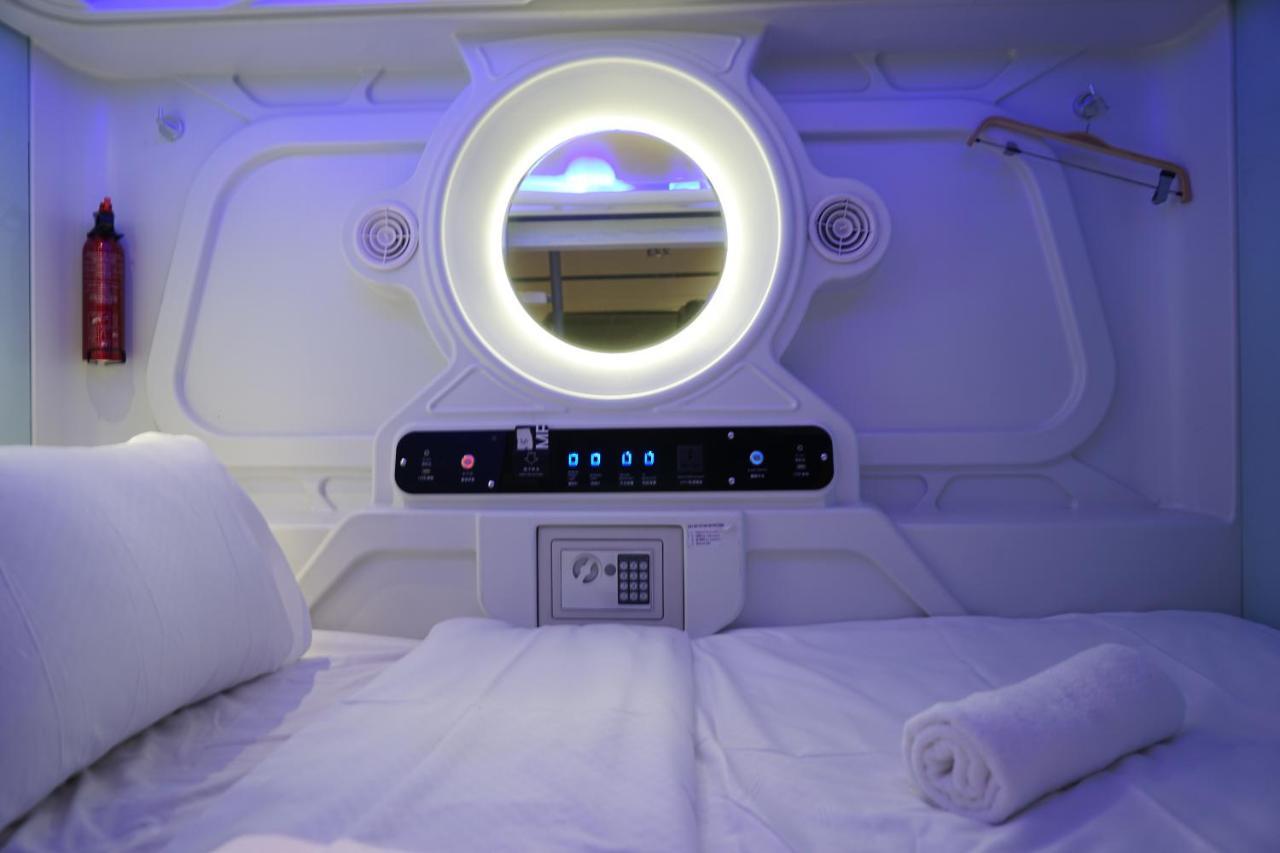 Q Capsule Hotel 조지타운 외부 사진